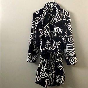 Victoria’s Secret Pink Short Robe